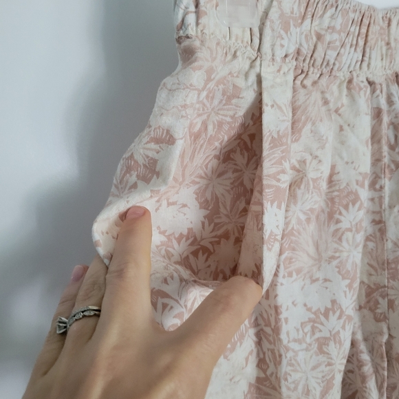 Patagonia Women's Garden Island Shorts Size Small - Picture 3 of 5